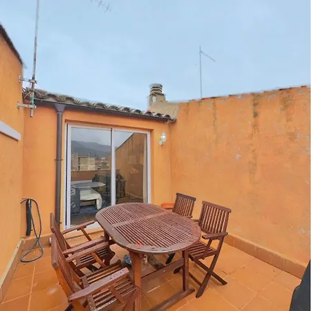 Casa Medieval En El Centro De Apartamento *