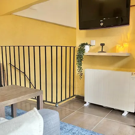 Apartamento Casa Medieval En El Centro De *